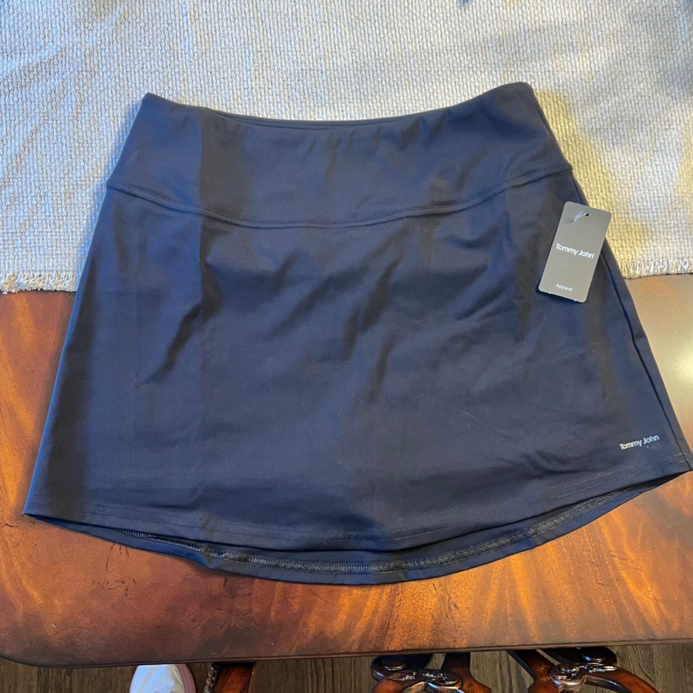 Tommy John Women's Black Mini Skirt